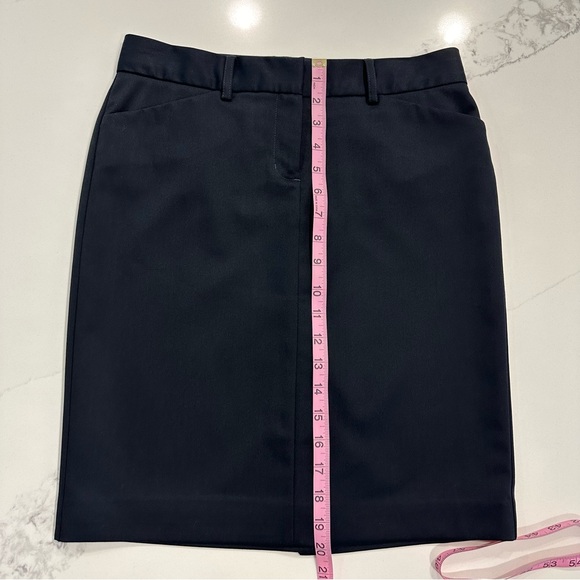 Express - Editor Pencil Skirt - Black, Size 2 - EUC - Picture 5 of 12